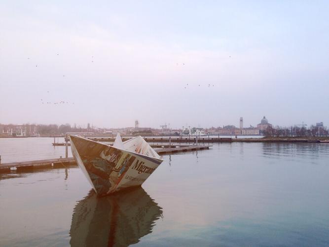 威尼斯的小纸船（威尼斯的小船长什么样）